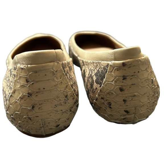 CORSO COMO Julia python pointed toe ballet flats shoe snake leather sz 7.5 EUC - Picture 6 of 7